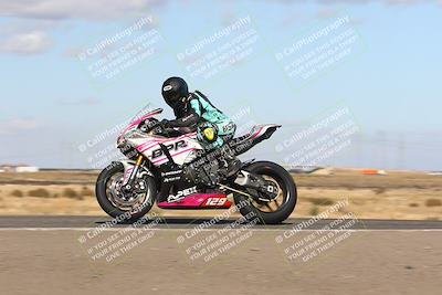 media/Nov-03-2024-TrackDaz (Sun) [[44580f4982]]/B Group/1220pm (Wheelie Bump)/